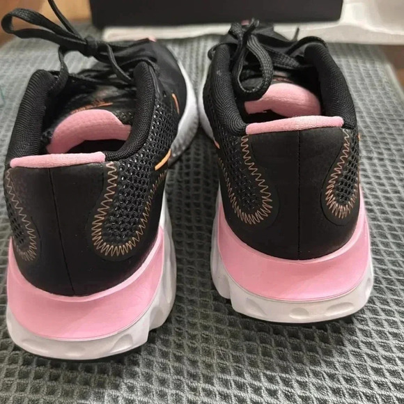 Nike Renew Run Pink Orange Black Running Shoes Women's (Size: 7.5) - Picture 3 of 5